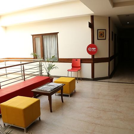 Oyo Rooms Chandigarh Sector 34 Eksteriør billede