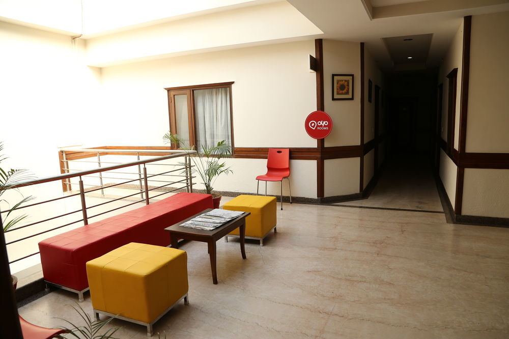 Oyo Rooms Chandigarh Sector 34 Eksteriør billede