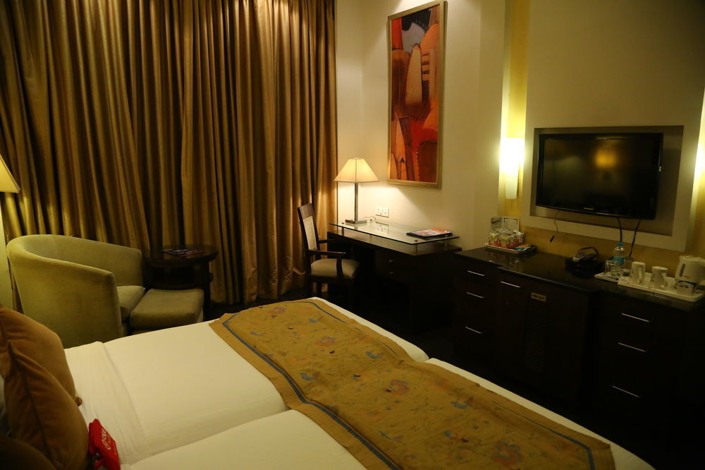 Oyo Rooms Chandigarh Sector 34 Eksteriør billede